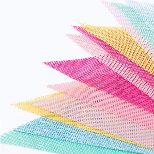 Vista 3 de ToBeIT Banderas triangulares colgantes de arpillera de imitación de tela multicolor triángulo banderines para fiestas y festivales colgantes