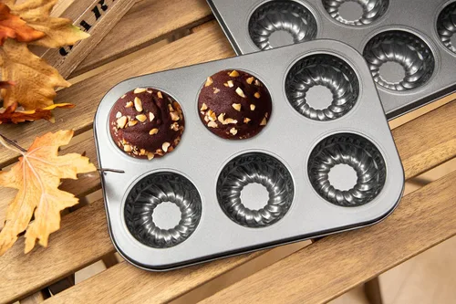 Vista 5 de Yomvzake Mini molde para tartas, 6 cavidades de tubo acanalado para tartas, molde para brownie, molde redondo pequeño para tartas para tartas