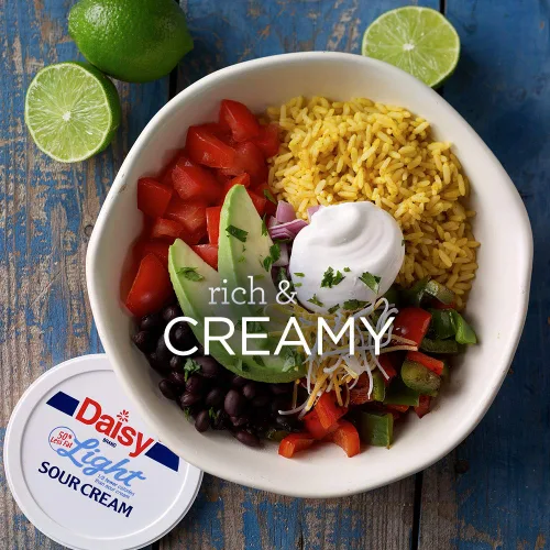 Vista 3 de Daisy, Crema Agria Regular, 24 onzas