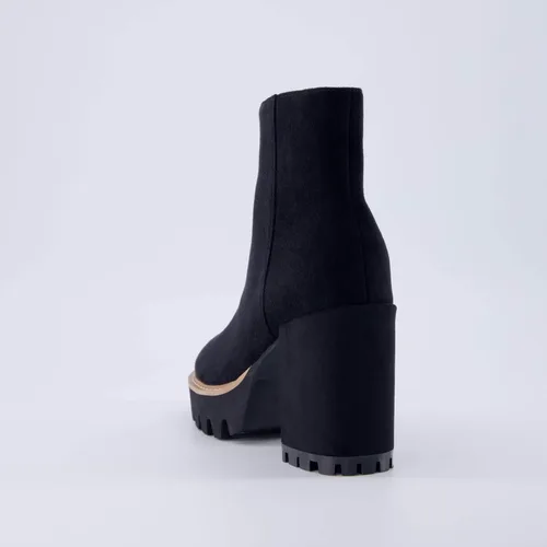 Vista 5 de CUSHIONAIRE Bota de tacón Ringo para mujer + espuma viscoelástica, anchos disponibles