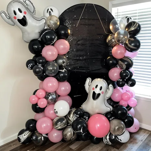 Vista 6 de Kit de guirnalda de arco de globos de Halloween, globos negros y rosados, globos de murciélago de aluminio fantasma para la familia, fondo de fiesta