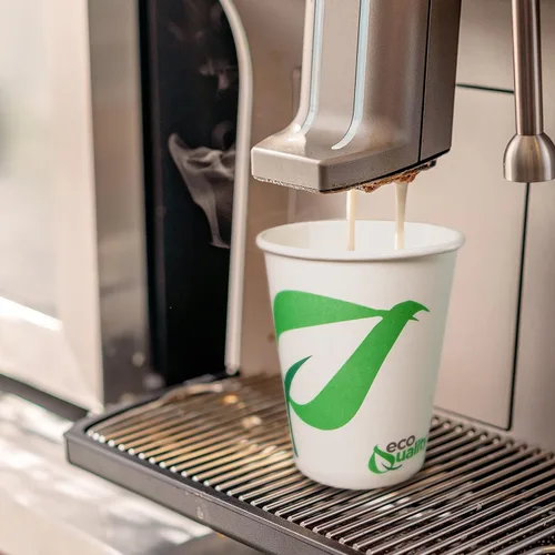 Vista 5 de EcoQuality Vasos de papel compostables de 12 onzas, tazas de café de papel blanco biodegradables desechables con forro de ácido poliláctico (PLA)