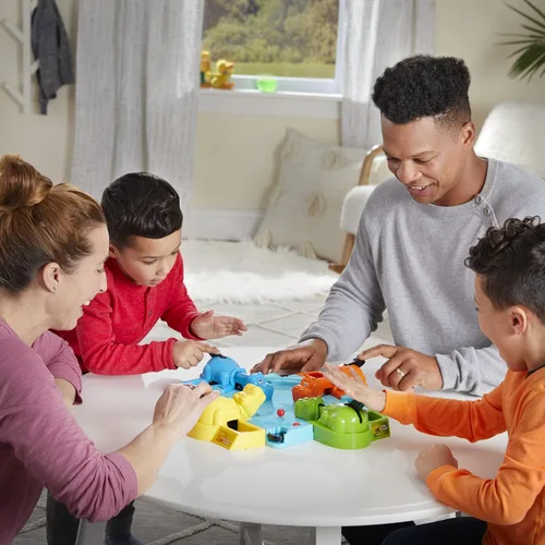 Vista 4 de Hungry Hungry Hippos - Juego de mesa para niños, juegos preescolares para 2 a 4 jugadores, juegos infantiles fáciles de jugar, juegos de mesa