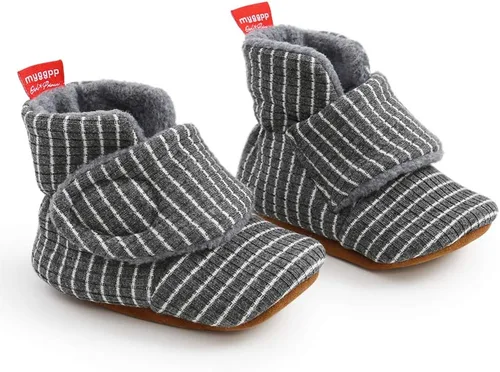 Vista 5 de Timatego Botines para recién nacidos, para bebés, niños y niñas, antideslizantes, suela suave, cálidos, para invierno, para casa, zapatos de cuna