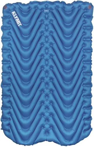 Vista 6 de Klymit Colchoneta de dormir aislada doble en V, colchón de aire ligero para acampar para tiendas de campaña y autos con mapeo corporal Tech Blue-2020