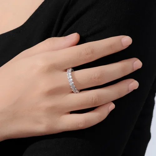 Vista 2 de Tienda Essentials 14K Gold Plated Cubic Zirconia Stackable Statement Ring