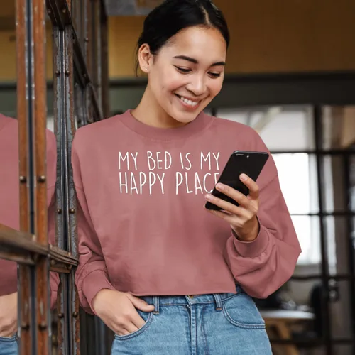 Vista 4 de My Bed is My Happy Place - Camiseta recortada de manga larga Napper Present Diseño de siesta