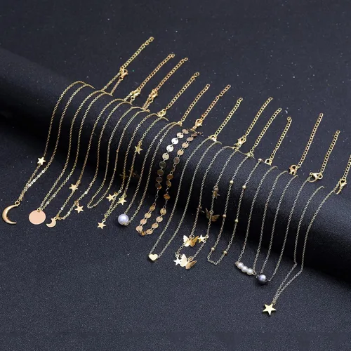 Vista 6 de Honsny 25 collares de gargantilla en capas para mujeres y niñas, juego de collar multicapa de oro, ajustable, delicado, luna, estrella, moneda
