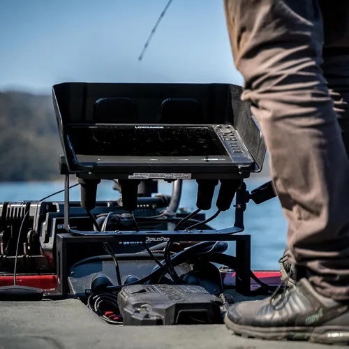 Vista 2 de BerleyPro Lowrance - Visera buscadora de peces, cubierta solar y reducción de deslumbramiento, compatible con HDS Live/PRO, Elite FS, revelación