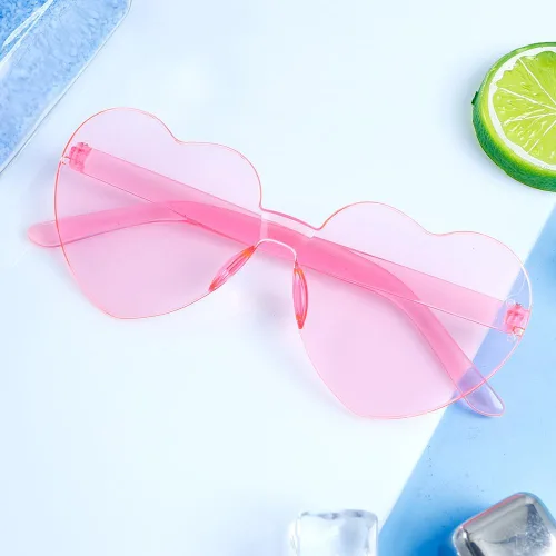 Vista 2 de QEYMN Lentes de sol de corazón, lentes de sol rosas en forma de corazón para mujer, sin marco, transparentes, divertidos lentes de sol de corazón