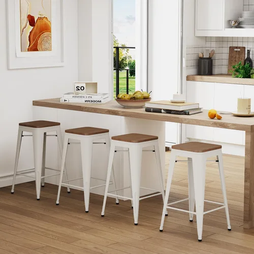 Vista 8 de Juego de 4 taburetes de bar de metal sin espalda de 24 pulgadas, apilables, industriales, para taburetes de isla de cocina, con asiento de madera