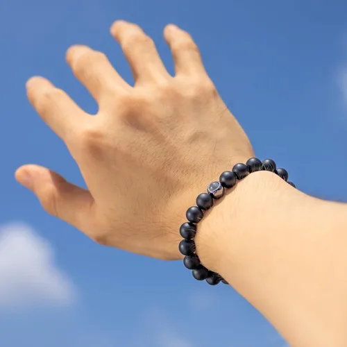 Vista 2 de EMIRISTIC Pulsera de fotos personalizada, pulsera de cadena cubana de piedra natural con imagen personalizada, regalo para cualquier día especial