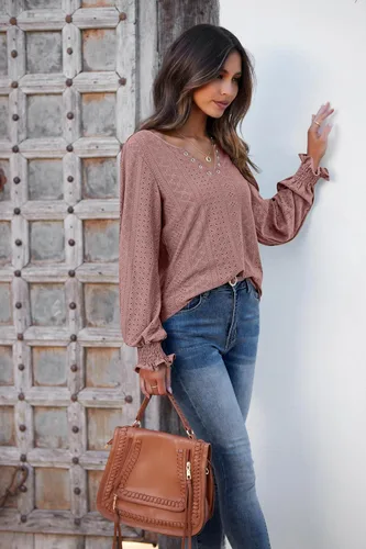 Vista 3 de Zeagoo Camisetas casuales con cuello en V para mujer, con volantes, manga larga, con ojales, holgadas, tallas S-XXL