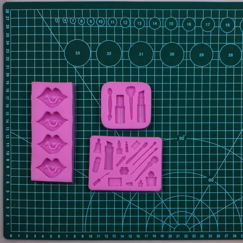 Vista 7 de Moldes de silicona de chocolate para maquillaje, molde de fondant de lápiz labial para hornear decoración de pastel de cumpleaños de niña