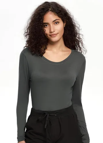 Vista 15 de COZYFIT Underscrub de manga larga para mujer - Blusas de uniforme para enfermeras con cuello redondo y tela suave Blanco
