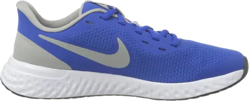 Vista 30 de Nike Revolution 5 tenis para correr para niños en edad escolar