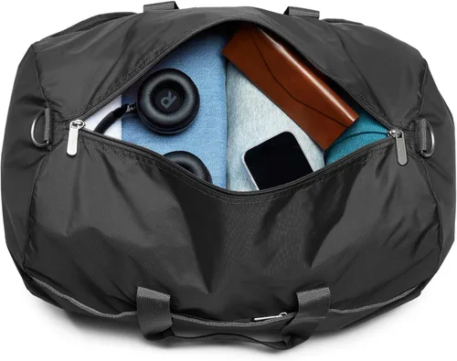 Vista 3 de Bolsa de viaje Amazon Essentials, Negro