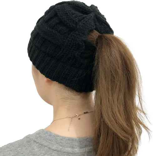 Vista 4 de DANMY Gorro de cola de caballo para mujer, gorro de moño con agujero para cola de caballo, gorro de punto cálido de invierno