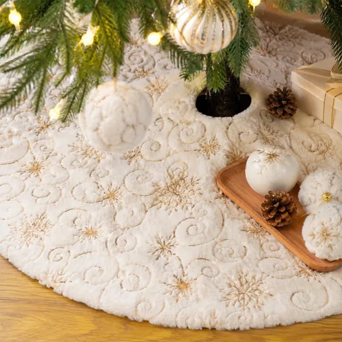 Vista 34 de Faldones de Felpa para Árbol de Navidad, 24 pulgadas, Lujosa Cubierta de Base de Árbol de Navidad de Piel Sintética Negra con Copos de Nieve Dorados