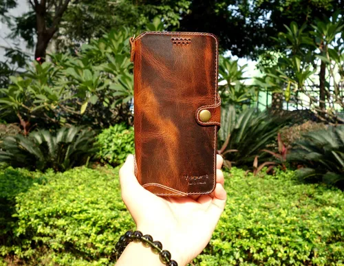Vista 4 de Yogurt Funda compatible con iPhone 15 Pro Max, funda de piel auténtica para iPhone 15 Pro Max, 6.7 pulgadas, hecha a mano, marrón oscuro