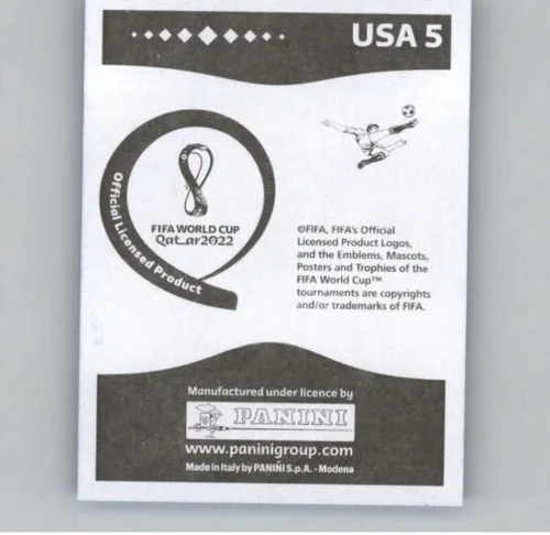 Vista 2 de Calcomanías de Panini World Cup Qatar 2022, color azul #USA5, Sergino Dest EE. UU., Grupo B, calcomanía oficial del álbum (2 x 2.5 pulgadas)