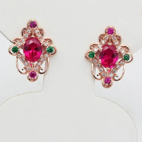 Vista 3 de SAGEKING 2024 New 585 Purple Gold Plated 14K Rose Gold Green Crystal Inlaid Exquisite Rhombus Ruby Earrings For Women Luxury New Wedding Jewelry