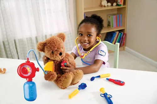 Vista 6 de Learning Resources Pretend & Play Set de Médico Azul - Kit Médico para Niños, Juego de Rol, Juguetes para Niños Pequeños, Habilidades Sociales