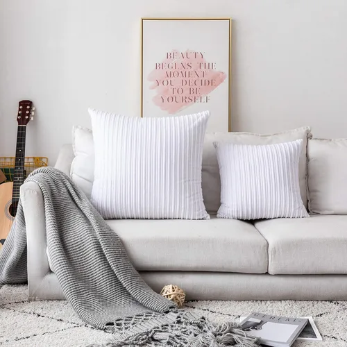 Vista 67 de UGASA - Fundas de almohada decorativas de terciopelo suave y sólidas de Navidad para sala de estar/sofá, 16 x 16 pulgadas, 2 unidades, color burdeos