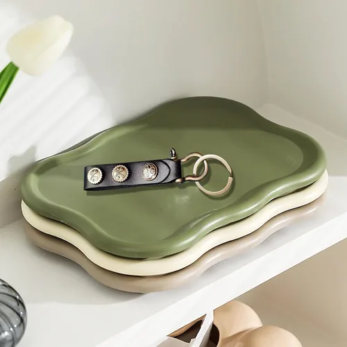 Vista 3 de 1PCS Horseshoe Buckle Cross Wrench Leather KeyChain Vintage Car Key Fob Genuine Leather KeyRings for Men&Women