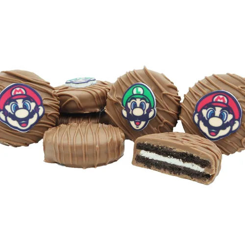 Vista 24 de Galletas Oreo bañadas en chocolate oscuro y con leche, de Philadelphia Candies