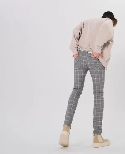 Vista 7 de Plaid&Plain Pantalones a cuadros para hombre, pantalones de vestir ajustados para hombre, pantalones chinos ajustados para hombre