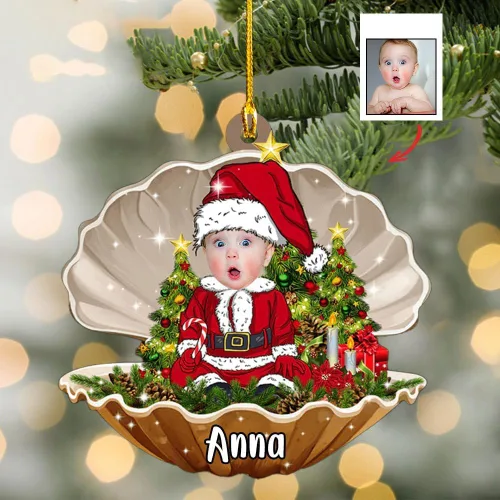 Vista 12 de Adorno personalizado de primera Navidad del bebé con carga de foto, decoración plana colgante de cara de recién nacido para árbol navideño, lindo