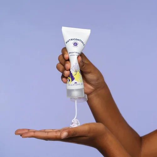 Vista 3 de Exfoliante Brighter Day