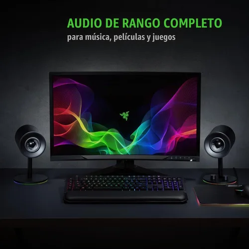 Vista 2 de Razer Nommo Chroma: Controladores de fibra de vidrio tejida personalizada de 3" - Puertos de graves orientados hacia atrás - Perilla de graves