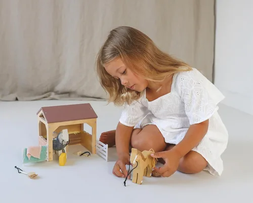 Vista 5 de Tender Leaf Toys - The Stables - Juego de establos de caballos imaginativos de 13 piezas con accesorios y accesorios - Juego de simulación