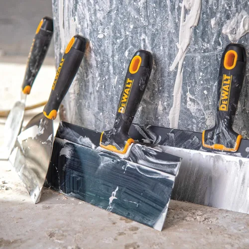 Vista 7 de DEWALT Masilla de acero inoxidable paquete de 3 + multiherramienta 9 en 1 gratis Asas de agarre suave DXTT-3-140
