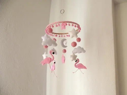 Vista 4 de Móvil de cuna de flamenco para guardería, móvil de flamenco rosa, luna estrellas flamenco, cuna móvil de pájaros tropicales, móvil de dormitorio