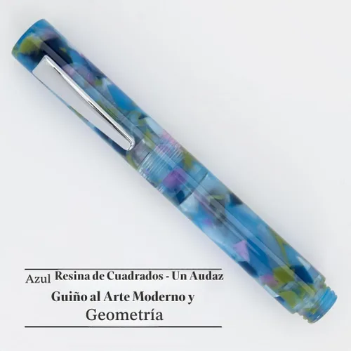Vista 2 de Monteverde MVP - Pluma estilográfica Blue Squares - Punta flexible - Mini bolígrafo de bolsillo compacto y versátil - Punta JoWo fabricada en Azul
