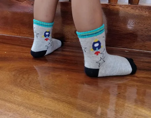 Vista 5 de RATIVE Calcetines antideslizantes antideslizantes con puños para bebés, niños pequeños y niños pequeños