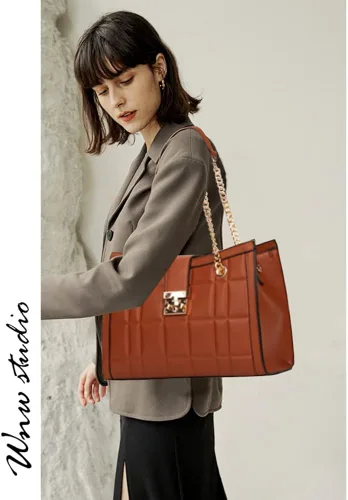 Vista 2 de Juego de bolsos de moda para mujer, de cuero, acolchado, para el trabajo, regalo