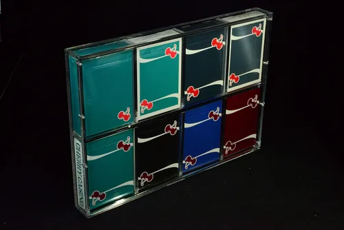 Vista 3 de Carat X4x2 - Estuche de cartas para 8 barajas de cartas, sello magnético acrílico transparente fuerte