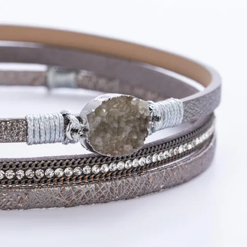 Vista 197 de FANCY SHINY - Pulsera de cuero estilo bohemio, pulsera de cuentas de cristal con cierre magnético, regalos de joyería para mujer