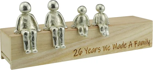 Vista 6 de Idea del 26 aniversario – 26 años que hicimos un adorno de metal familiar – Elige tu combinación familiar (1 niño)