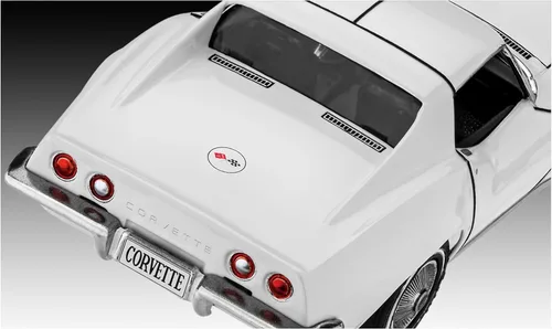 Vista 5 de Revell 1969 Chevrolet Corvette Stingray C3 Kit de modelo de coche todo