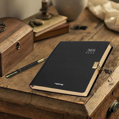 Vista 5 de Ibluelover Cuadernos ejecutivos de tapa dura A5 con cerradura y llave secreta, 365 días, cuaderno de bocetos, dibujo de garabatos, papel marrón
