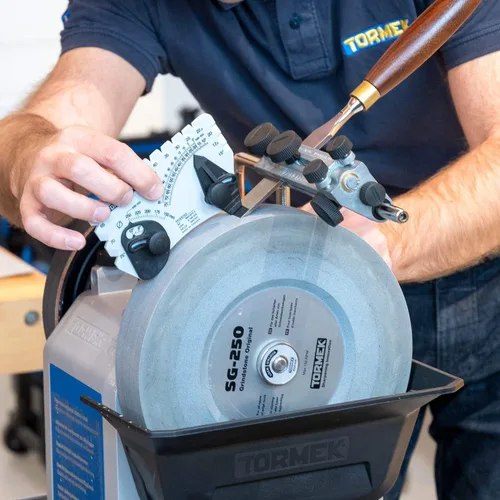 Vista 6 de Tormek SE-77 Plantilla para Borde Cuadrado - Plantilla Innovadora Para Afilar Cuchillos de Madera y Hojas / Hierros de Cepillo