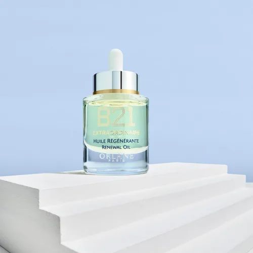 Vista 4 de Orlane Aceite de renovación extraordinario B21, nutritivo 92% aceite facial de origen natural, suaviza la piel seca, suaviza las arrugas y restaura