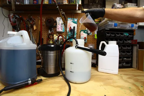 Vista 8 de Jarra de medición de 1 taza de 8 onzas con práctica tabla de conversión – Grado alimenticio – Ideal para cocinar, aficiones en el hogar, acuarios