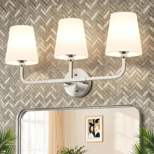 Vista 10 de MOKATNG Lámparas de baño, 3 luces doradas cepilladas, accesorios de iluminación de baño sobre espejo con pantalla de tela blanca acampanada