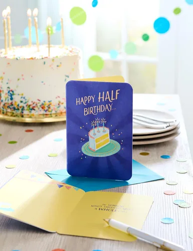 Vista 6 de American Greetings Tarjeta de medio cumpleaños (A Whole Lot)